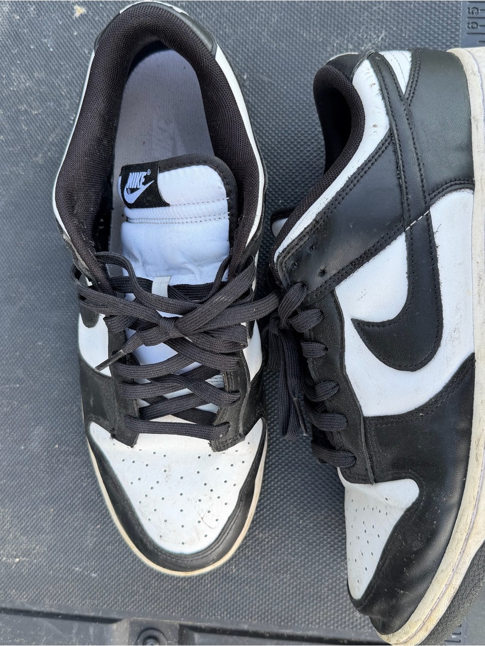 Nike Men’s Black & White Dunks